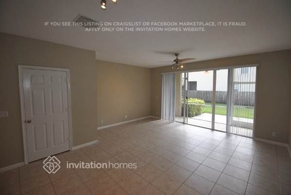 9078 Tremezzo Ln - Photo 2 of 6