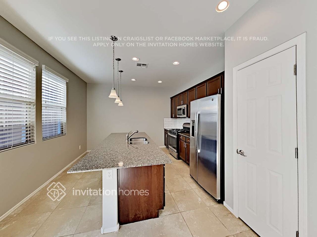 225 N Sandal - Photo 7 of 19