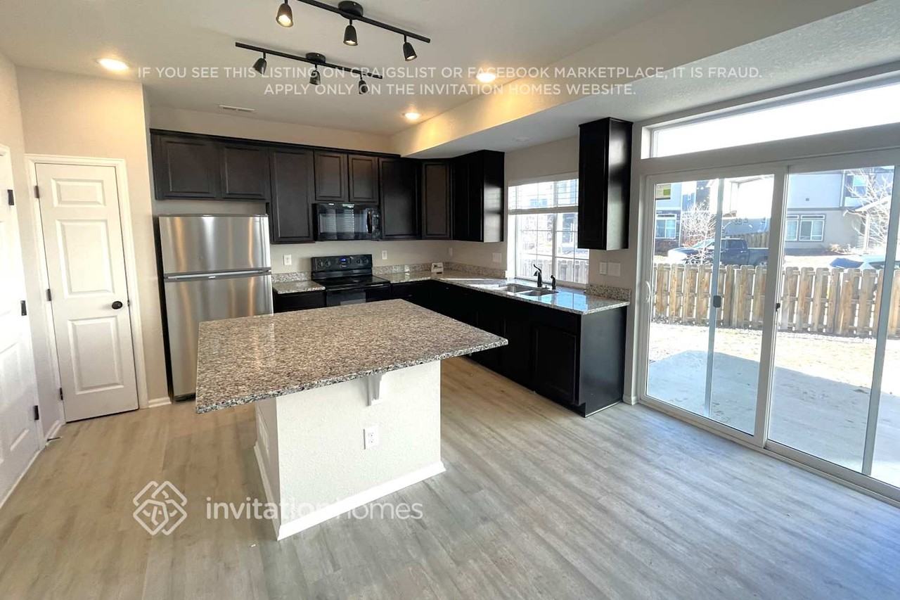 26177 E Byers Pl - Photo 5 of 14