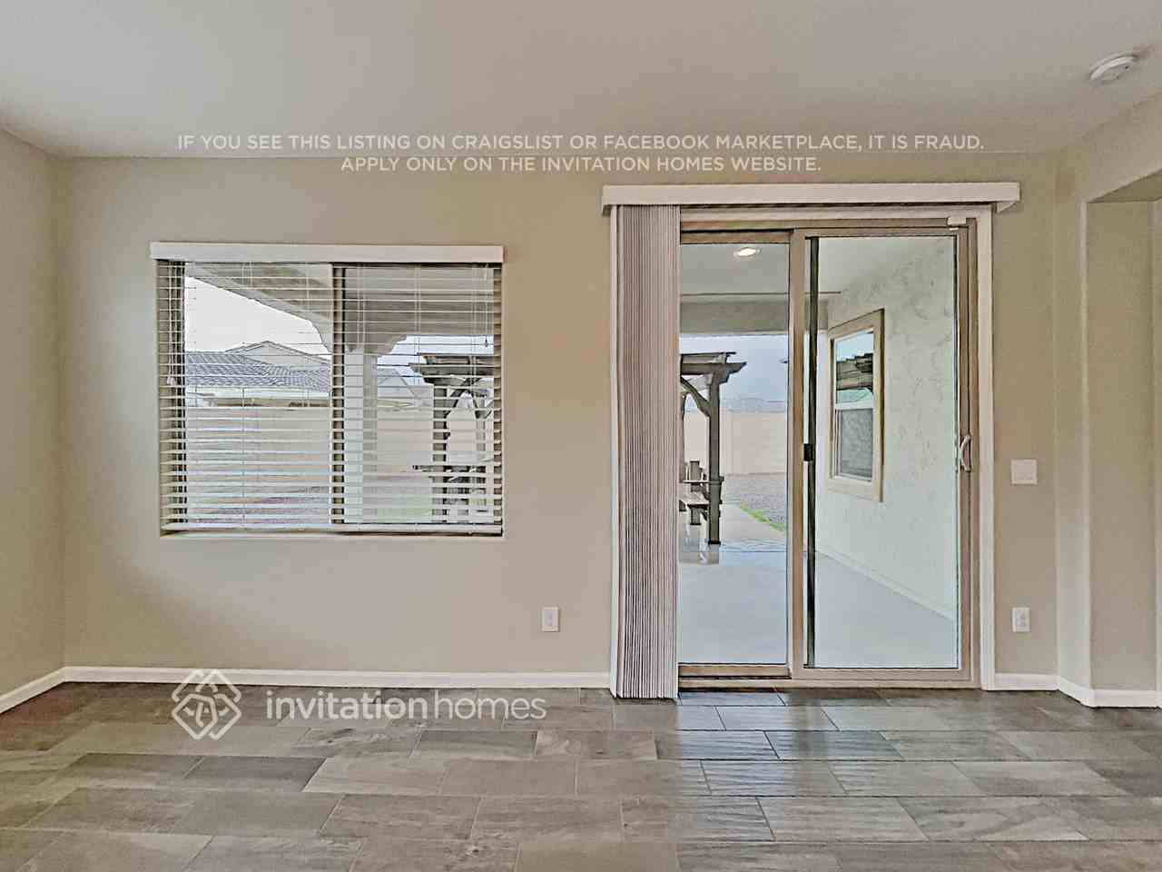 20243 W Hadley St - Photo 3 of 17