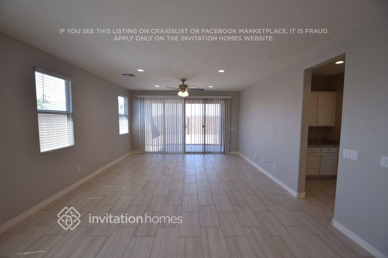 19638 W Turney Ave - Photo 2 of 13