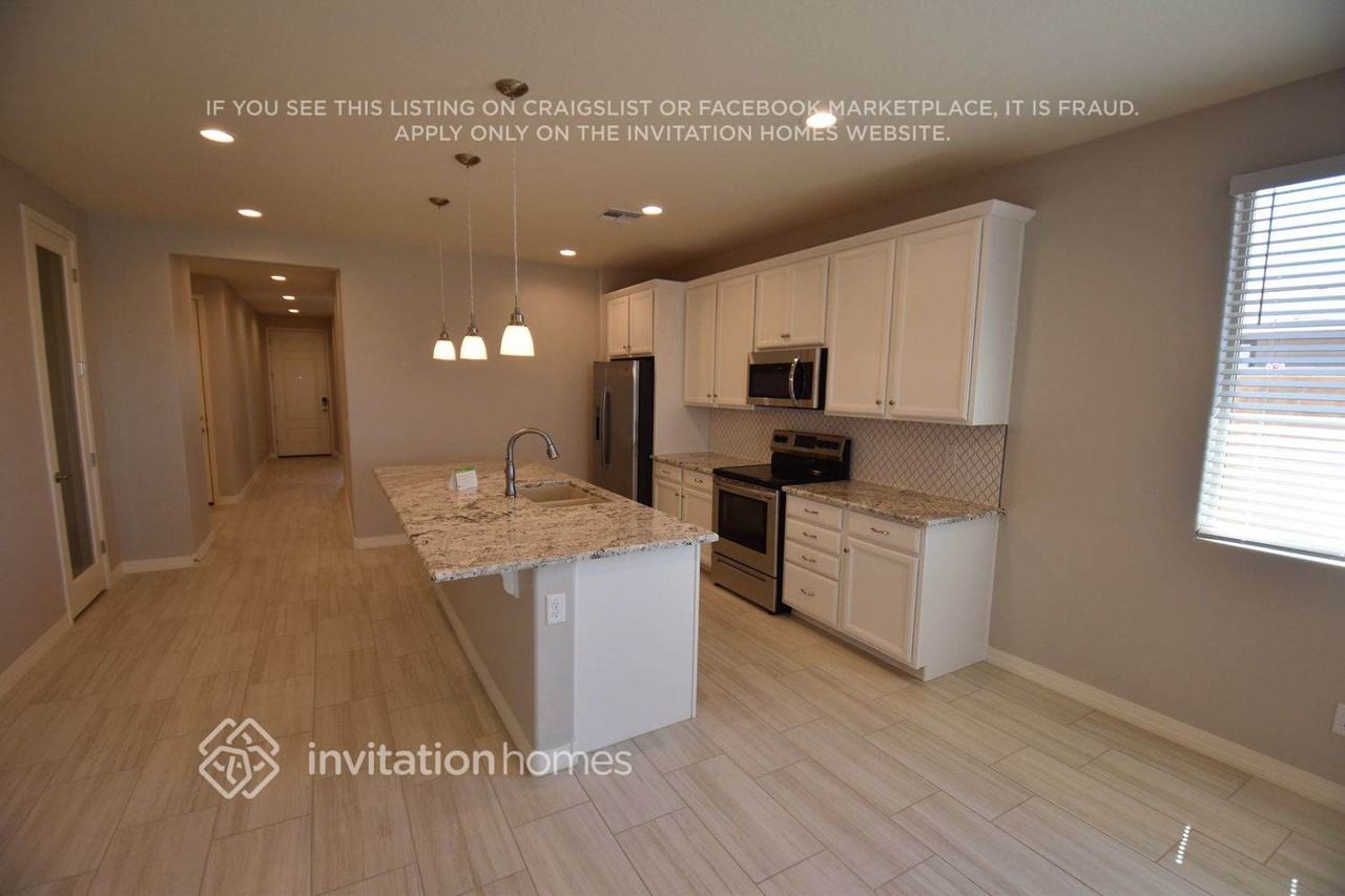 19638 W Turney Ave - Photo 4 of 13