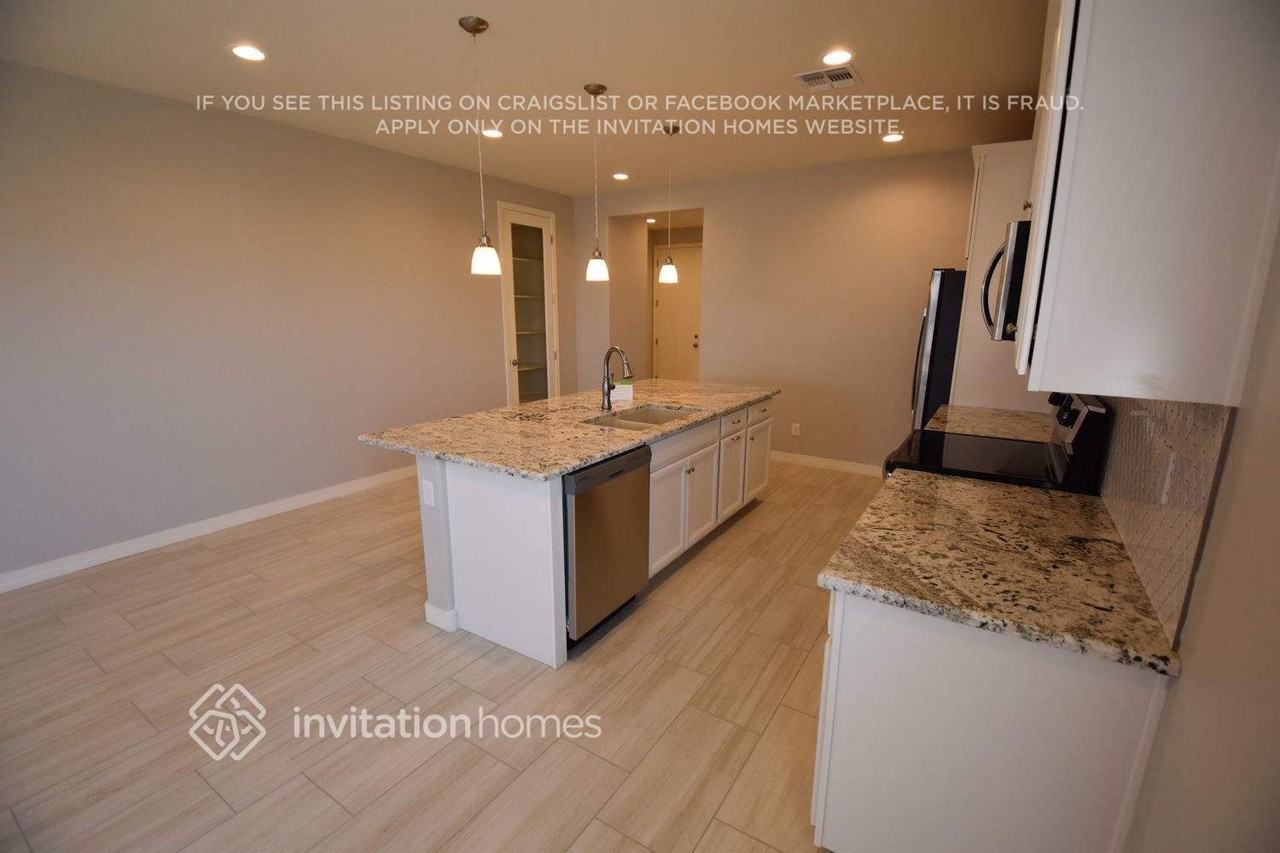 19638 W Turney Ave - Photo 5 of 13