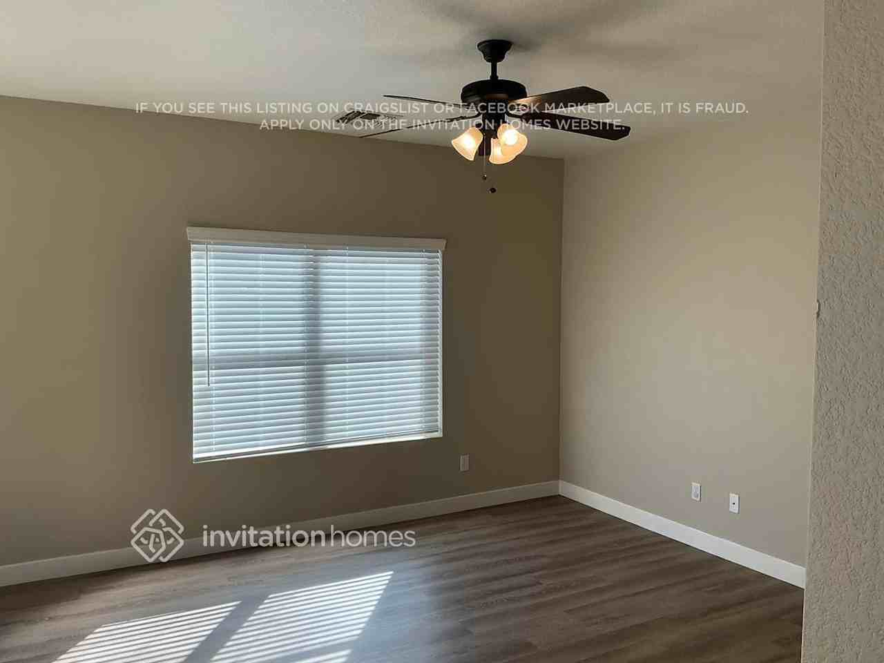 8913 E Portobello Ave - Photo 6 of 13