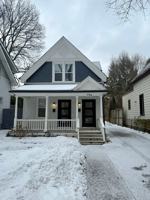 featured image of 724 William Street #1