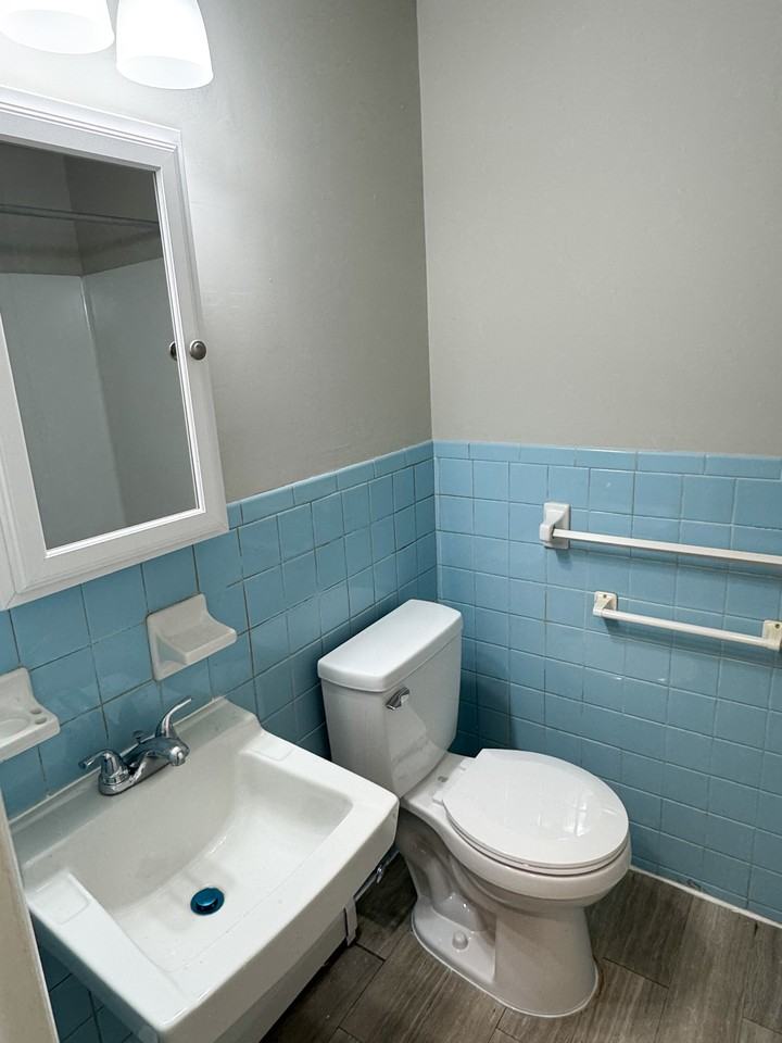 2619 S 19th St #102 - Photo 4 of 7