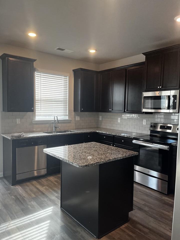 7522 Congregation St #NA - Photo 4 of 25