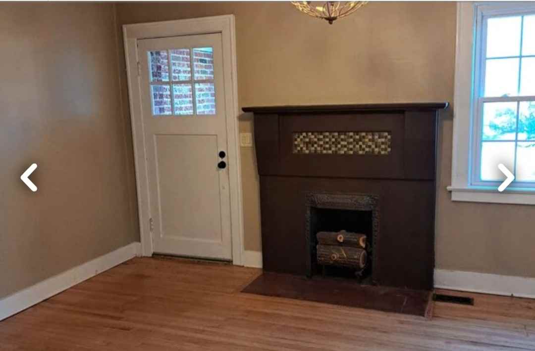 457 Freeze St - Photo 2 of 6