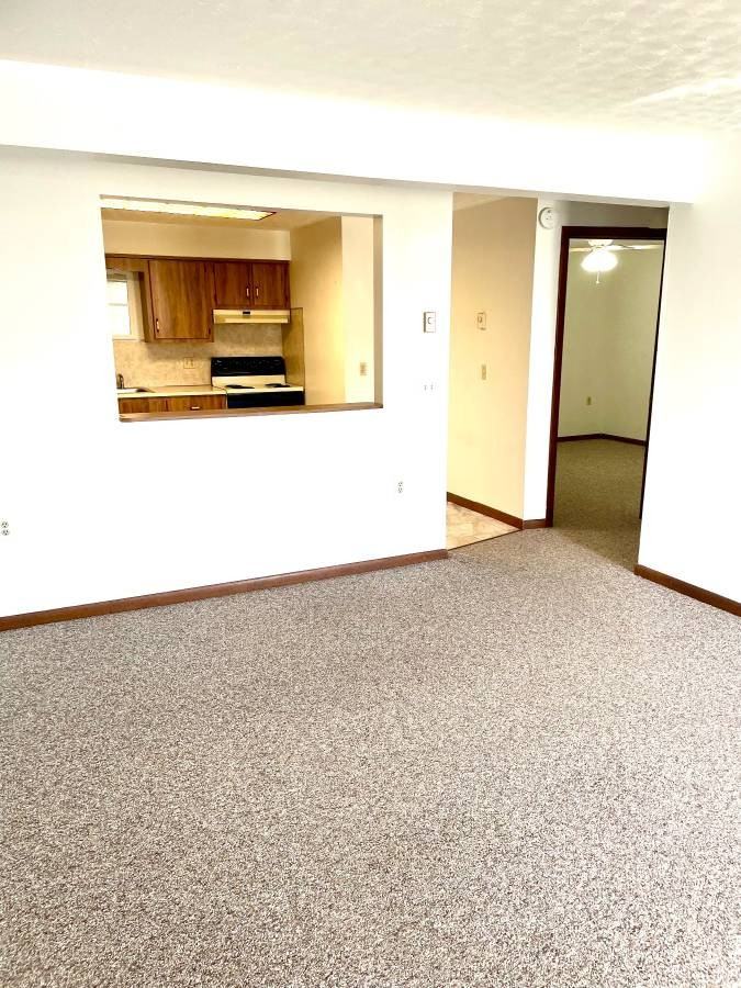 200 Kennedy Dr #6 - Photo 3 of 16