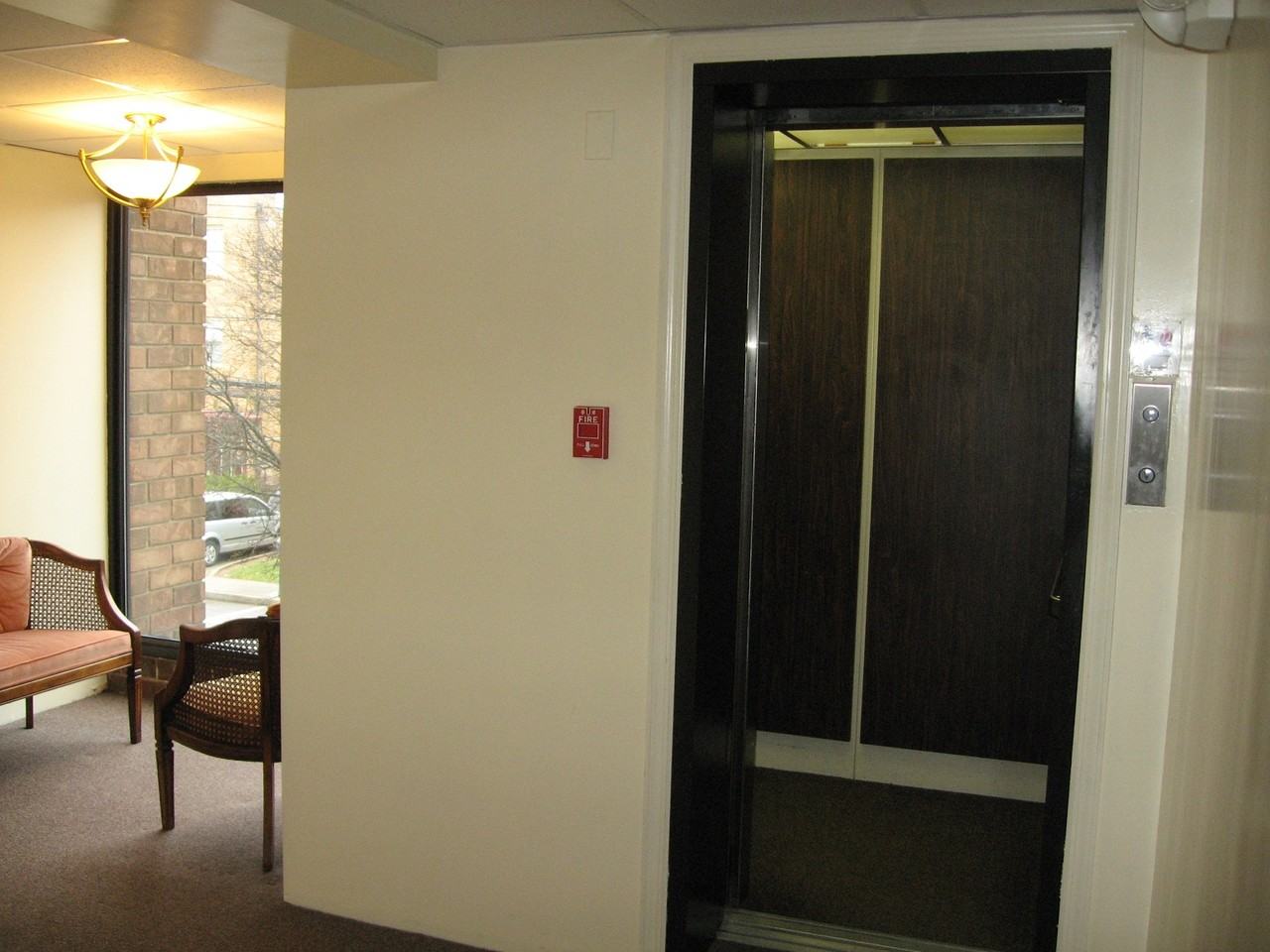 37 Academy Ave #14 - Photo 3 of 20