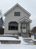 featured image of 629 8th Ave N #NA