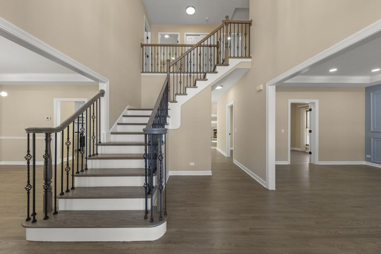 442 Mallard Point Dr #NA - Photo 2 of 29