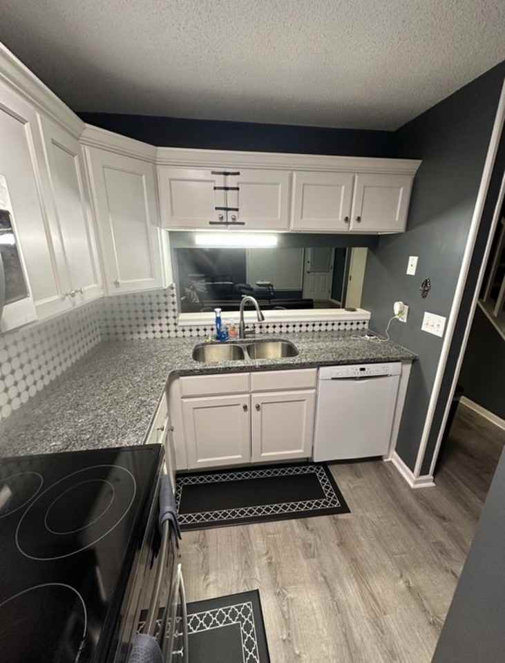 15 Grove Park Rd - Photo 3 of 14