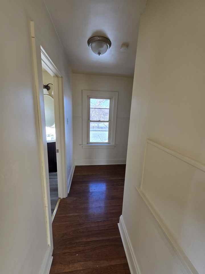 823 Florida Ave #NA - Photo 2 of 7