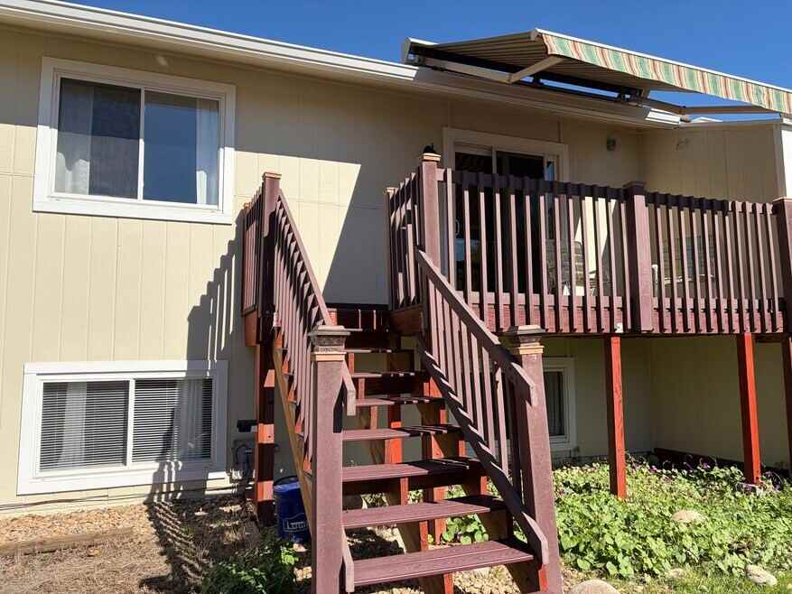 1205 Centaur Cir #B - Photo 2 of 14