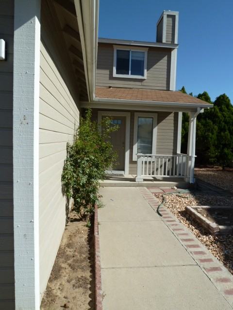 1290 Antonio Ct #NA - Photo 2 of 4