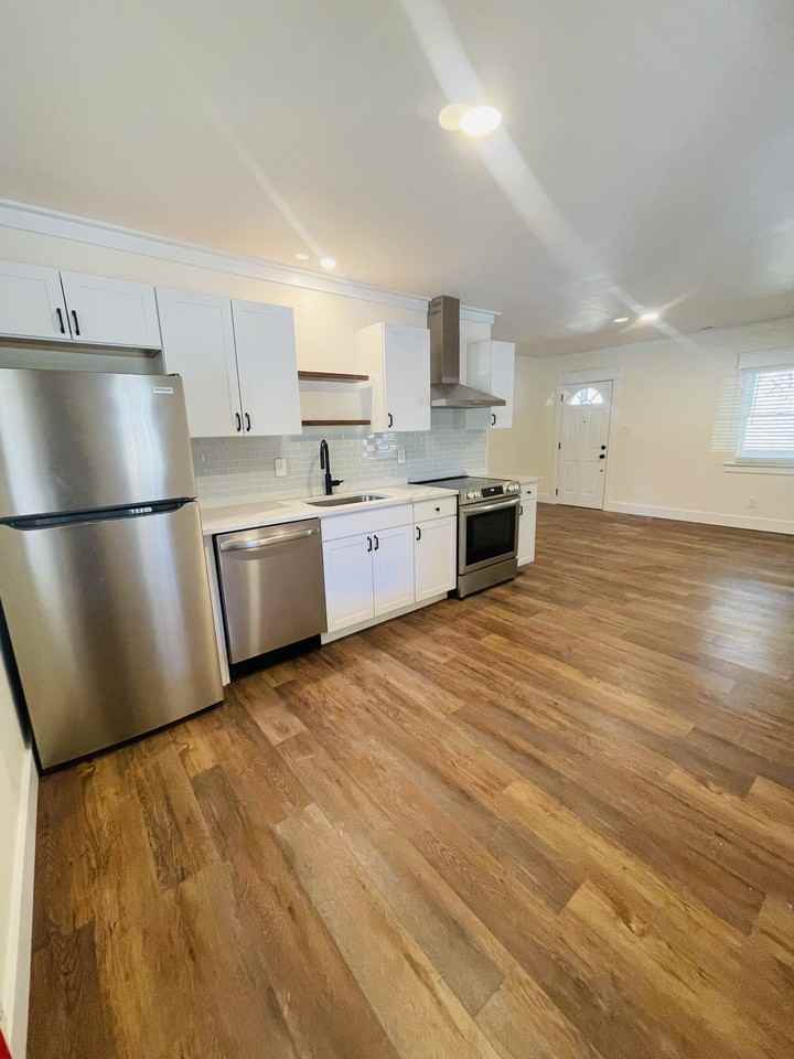 4703 Green Shanty Rd #NA - Photo 6 of 12