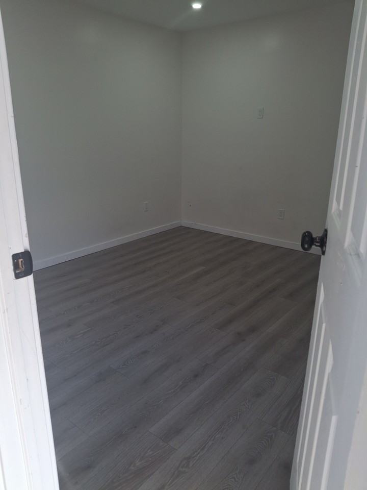 400 Orange St #NA - Photo 7 of 14