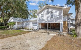 390 Se Baker Ave #201 - Photo 1 of 1