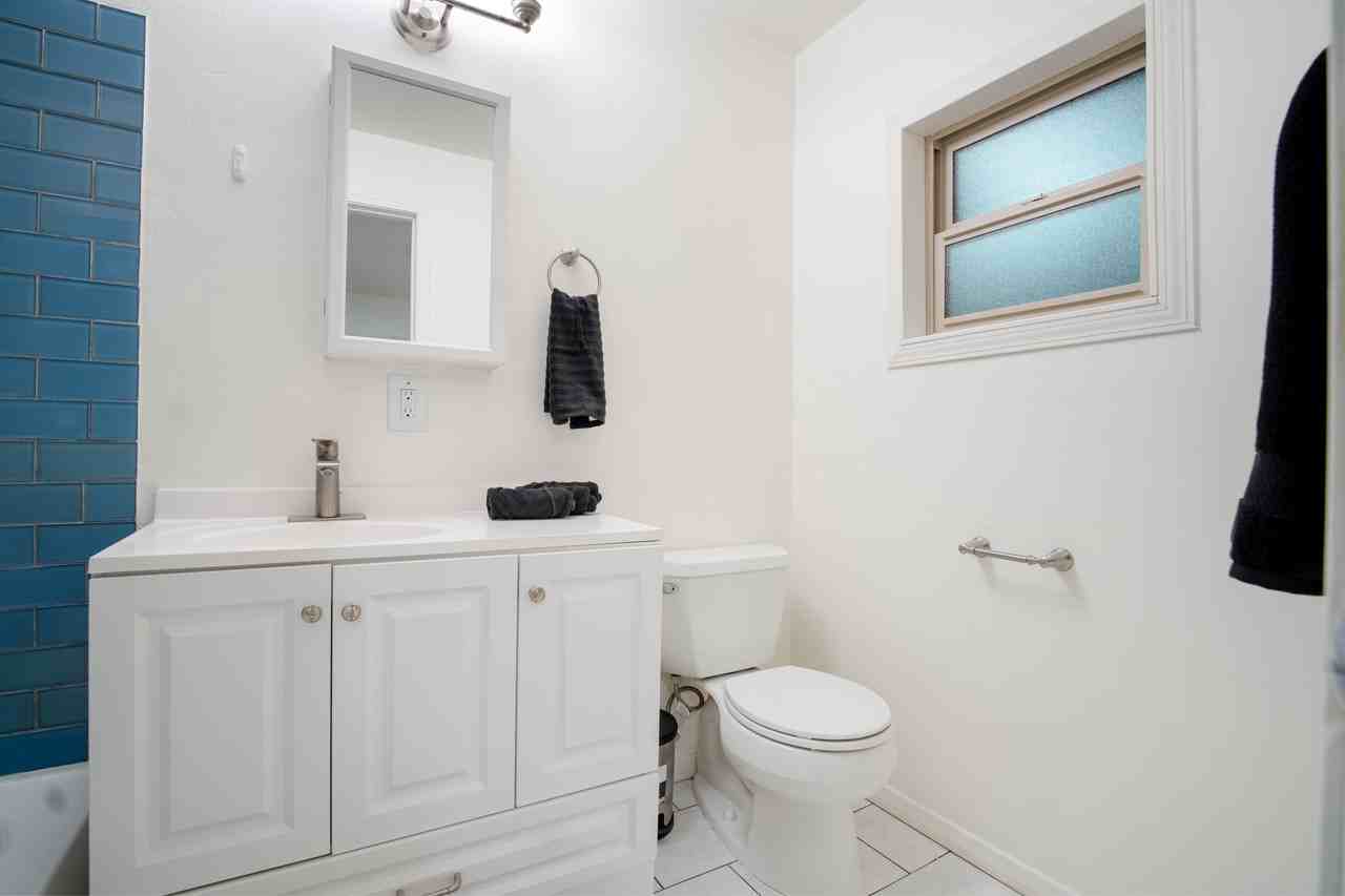 6203 Thorn St #NA - Photo 5 of 20