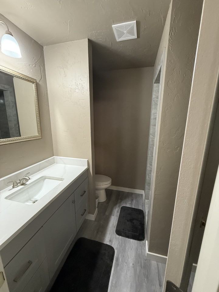 314 W Illinois Ave #NA - Photo 5 of 10