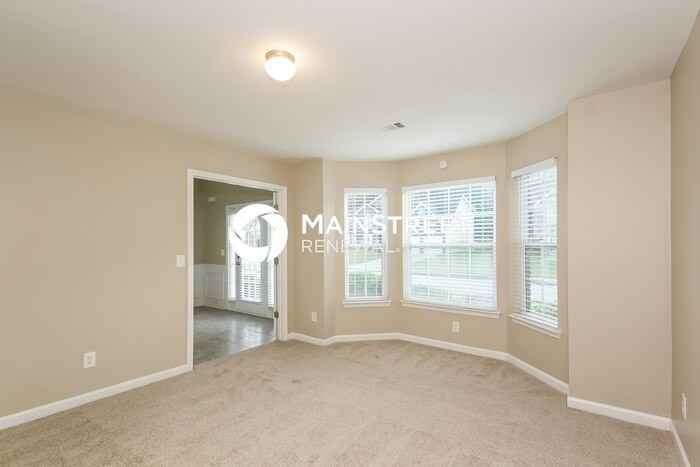 6318 Shell Dr Sw - Photo 2 of 14