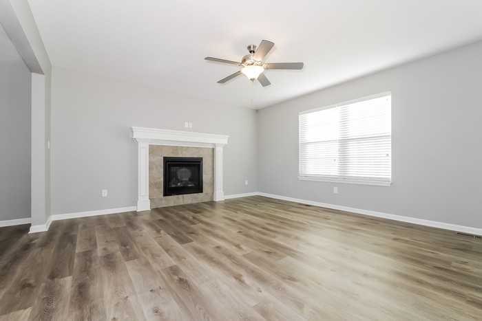 1100 Nw High View Dr - Photo 7 of 16