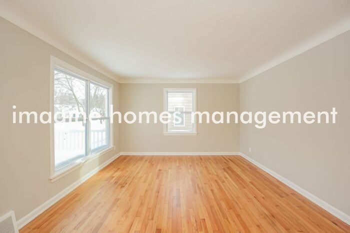 4713 Sheraton Dr - Photo 5 of 24