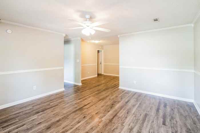 101 Harold Dr - Photo 5 of 11