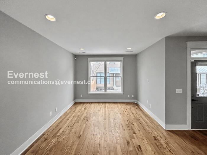 902 Cheatham Pl #G - Photo 6 of 21