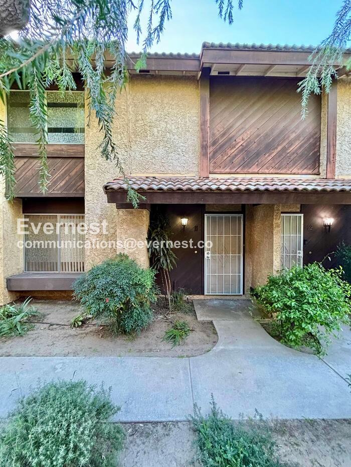 8347 Burnet Ave #11 - Photo 3 of 26