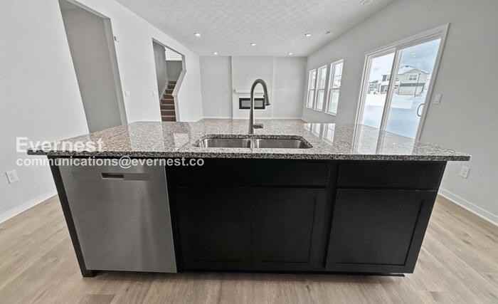 982 Allegro Dr - Photo 3 of 26