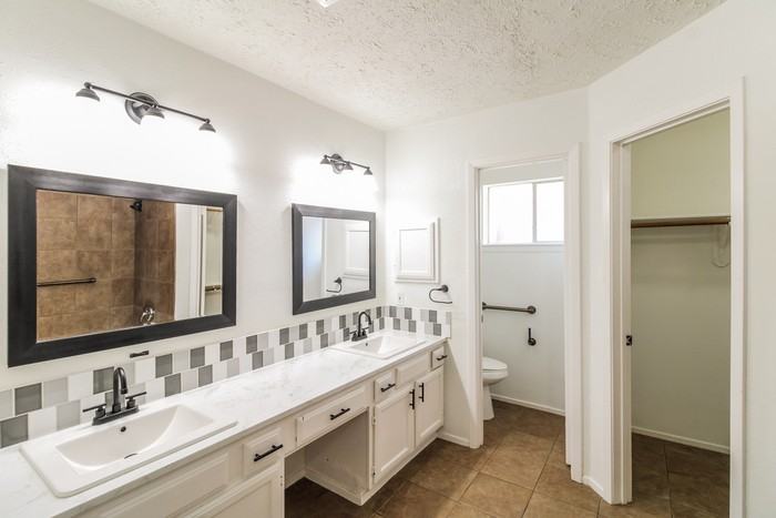 22623 Blair Manor Ln - Photo 7 of 12