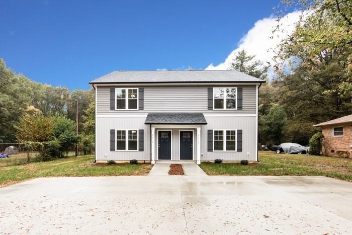 4414 Tantilla Cir - Photo 3 of 43