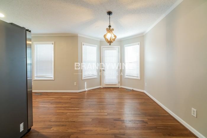 62 Colony Dr - Photo 6 of 20