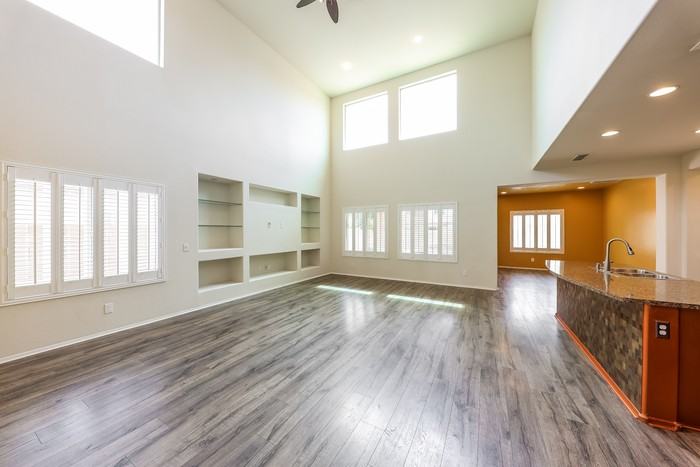 17953 W Alice Ave - Photo 3 of 15