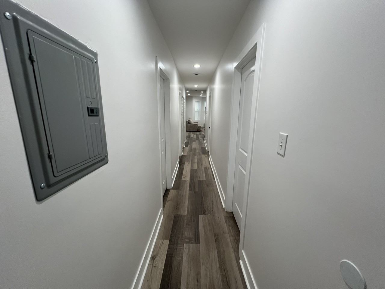 3626 W Grenshaw St #1 - Photo 6 of 22