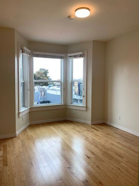 Mission Street - Photo 4 of 27