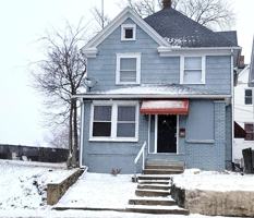 featured image of 2004 Cleveland Ave Nw