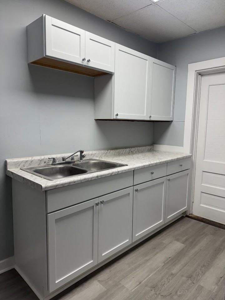 6682 E Becht Rd - Photo 2 of 8