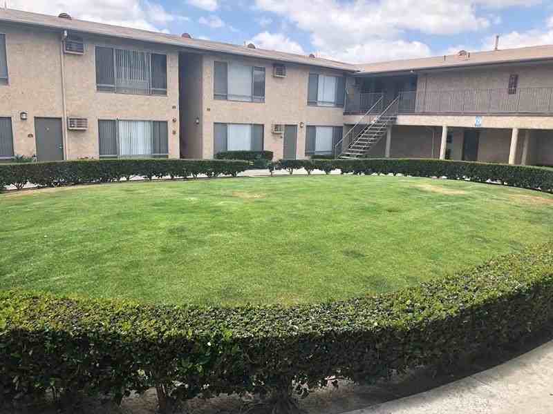 Rosemead Place - Photo 7 of 27