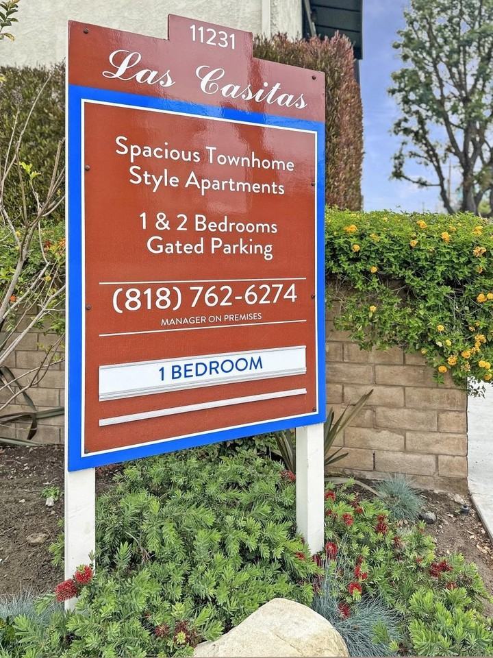 Las Casitas Apartments - Photo 2 of 36