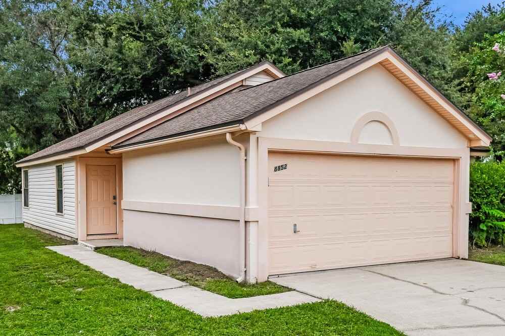 8852 Saint Lucia Ct - Photo 3 of 16