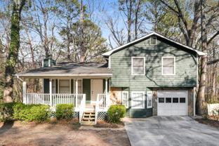 4006 Tanglewood Rd - Photo 1 of 1