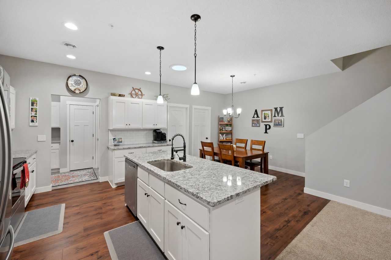 7356 Kalland Cir Ne #NA - Photo 6 of 24