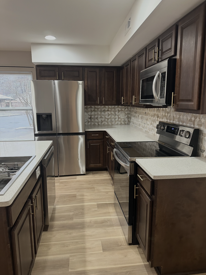 501 Thornloe Ln #A - Photo 6 of 20