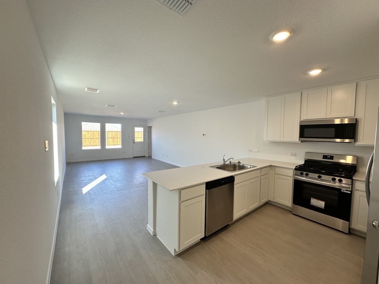 1613 Elliott Rd #1 - Photo 5 of 26