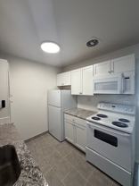 Princeton Square Apartments - Photo 1 of 1