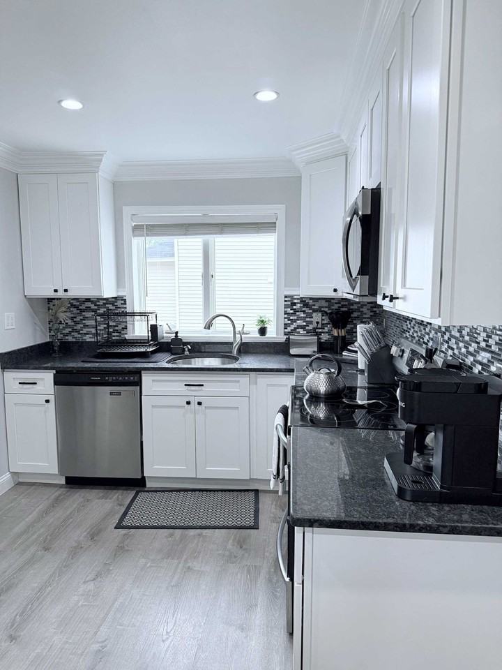 24 White St #1347761P - Photo 6 of 27