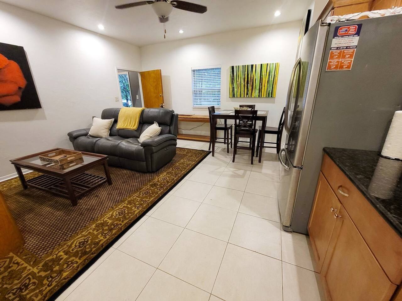 408 Nw 5th Ave #1359092P - Photo 5 of 10